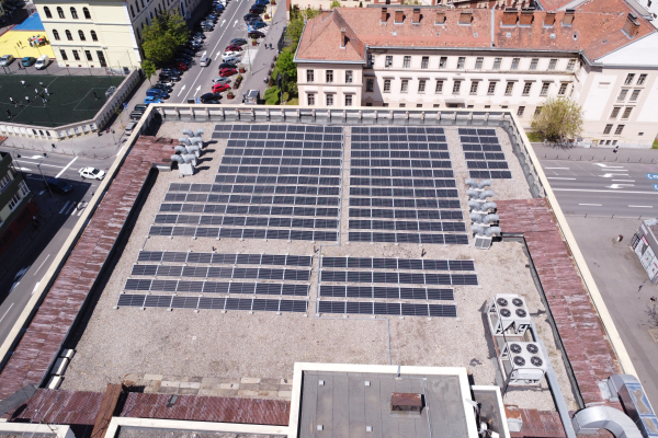 Star Brașov - Instalare panouri fotovoltaice - Imagine 1